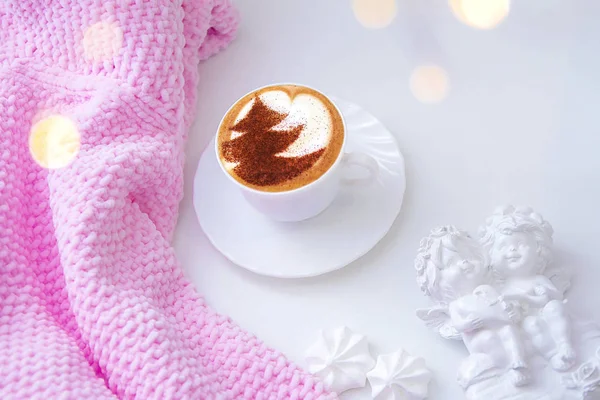 Filiżankę Kawy Cappuccino Ceramiczny Kubek Stole — Zdjęcie stockowe