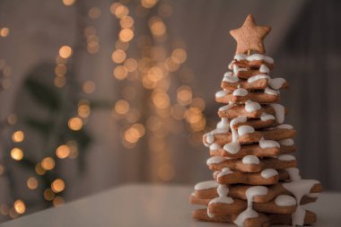 christmas decoration, Christmas tree of gingerbreads with bokeh lights