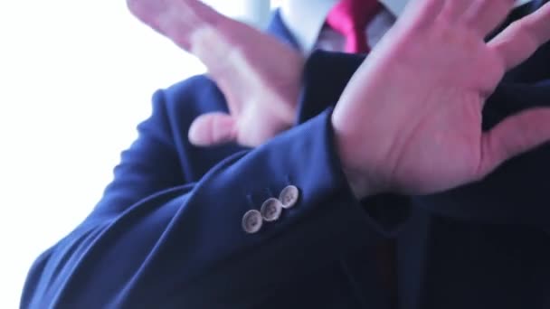 Cropped View Businessman Showing Gesture — Vídeo de Stock