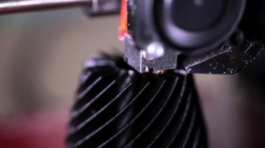 3d yazıcı çalışıyor