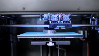 3D printerlere harcama maddeler Meydanı yazdırır