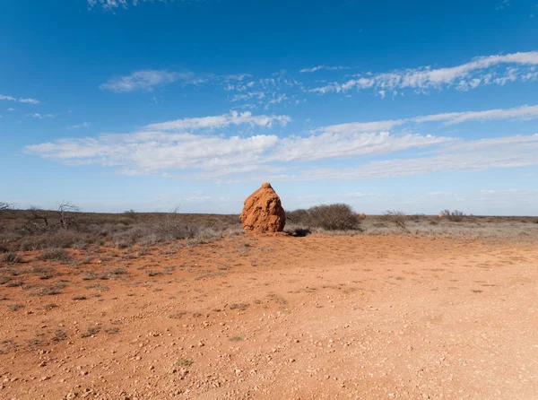 Una Colonia Gigante Termitas Hecha Arena Roja Interior Australia Occidental — Foto de Stock