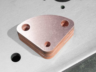 fütüristik bakır pirinç metal, rustik bir arka plan üzerinde lazer kesim