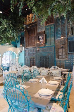 Dubai, Birleşik Arap Emirlikleri, 04/29/2016, ev köri Hint restoranı iç, Dubai, Jbr, The Walk