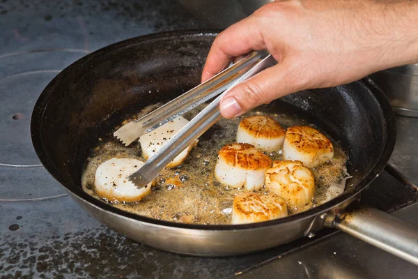 shallow frying adalah