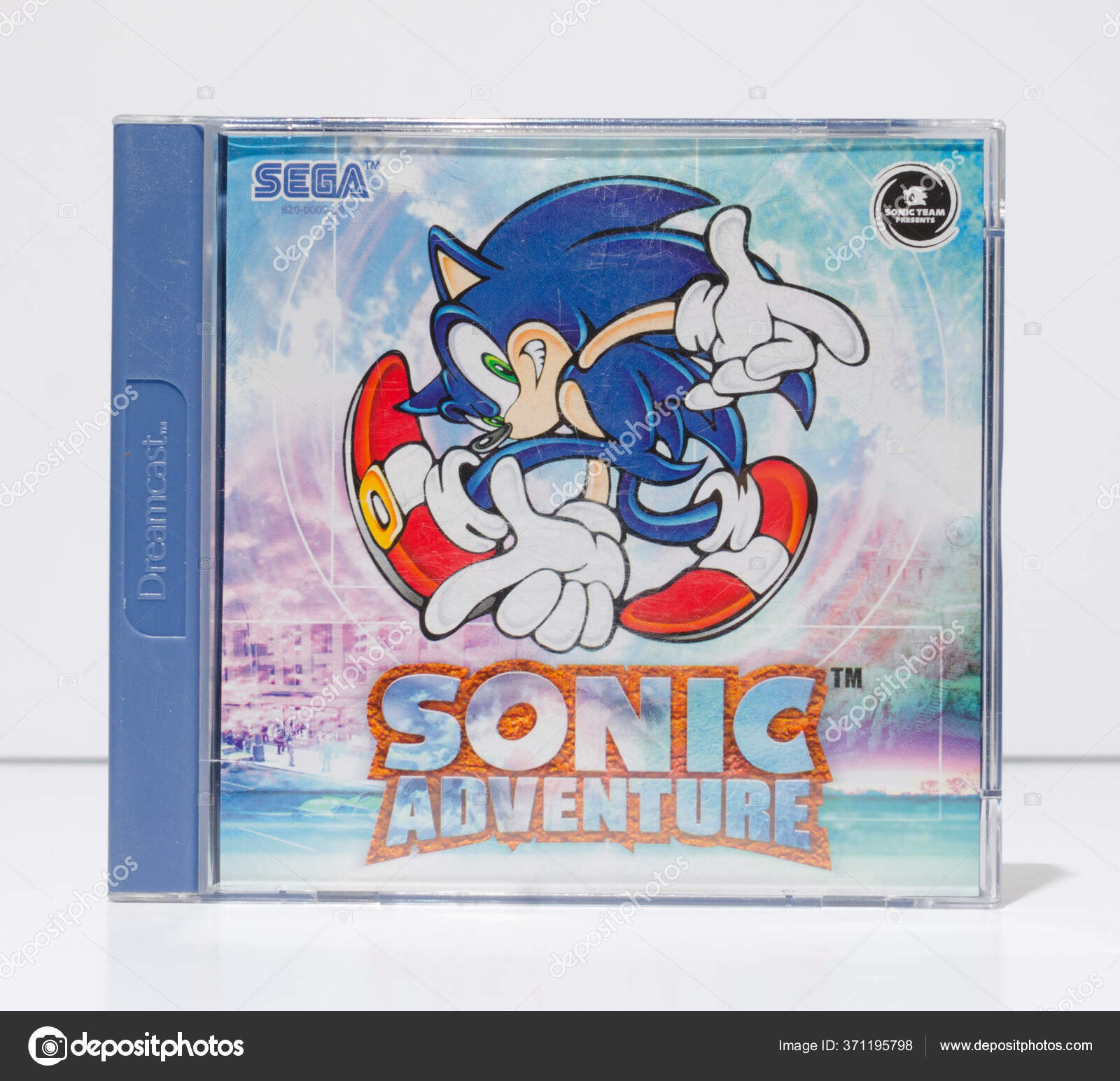 London England 2019 Sonic Hedgehog Sonic Adventure Sega Dreamcast Arcade Stock Editorial Photo