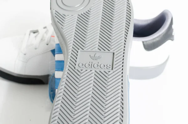 London England 2018 Adidas Forest Hills White Grey Blue Vintage — Stock Photo, Image