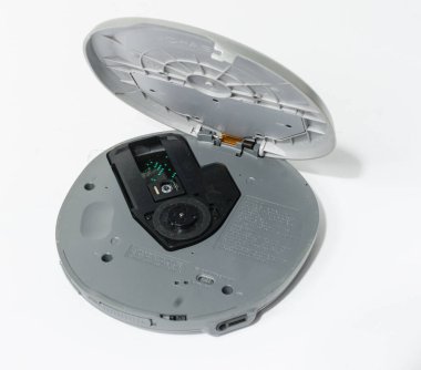 Londra, İngiltere, 05 / 05 / 2019 Sony Walkman G Koruma Jog Kanıt CD çalar. Lazer ışın cd okuyuculu antika ve retro cd walkman. Plastik atık geri dönüşümü. Japon teknolojisi.