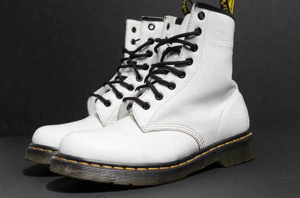 London Angleterre 2019 Martens 1460 White Leather Boots Eye Lace — Photo