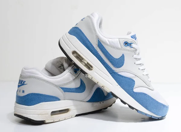 Λονδίνο Αγγλία 2018 Nike Air Max Λευκό Και Γαλάζιο Nike — Φωτογραφία Αρχείου