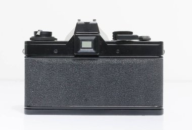 Londra, İngiltere, 05 / 05 / 2018 A Retro vintage Praktica super PLC 2 35mm tek mercek refleks film kamerası ve 50mm 1.8 lens. Eski moda hipster kamerası gençlik kültürüne geri dönüyor..