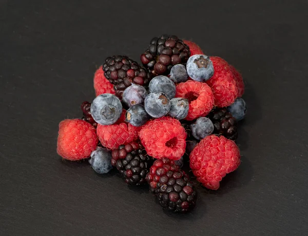 Berries Oxidant Fruits Black Background Viewed High Angle View Macro — Stock Photo, Image