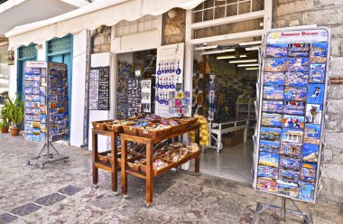 Hediyelik eşya mağazaları Hydra Adası Yunanistan