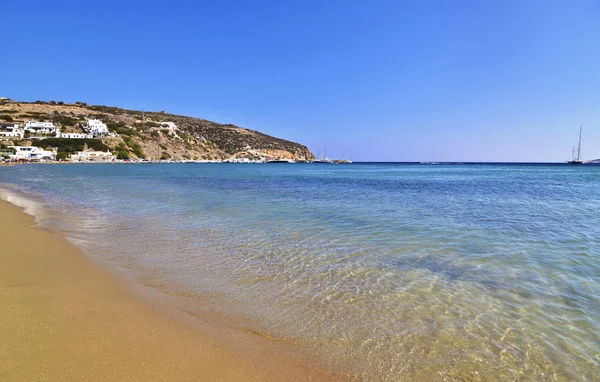 Playa Platys Gialos Sifnos Grecia —  Fotos de Stock