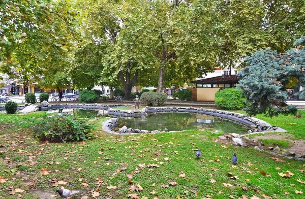 Parque em Trikala Tessália Grécia — Fotografia de Stock