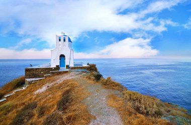 Yedi şehit Sifnos Yunanistan Kilisesi