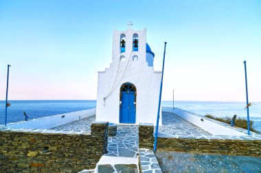 Yedi şehit Sifnos Yunanistan Kilisesi
