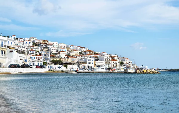 Batsi paesaggio Andros isola di Grecia — Foto Stock