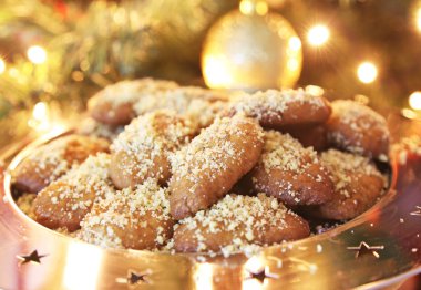 Yunan melomakarona geleneksel bal ve fındık ile Noel tatlılar 