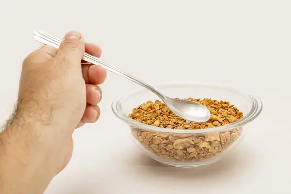 Granola tahıl üzerinde beyaz backgroung izole — Stok fotoğraf