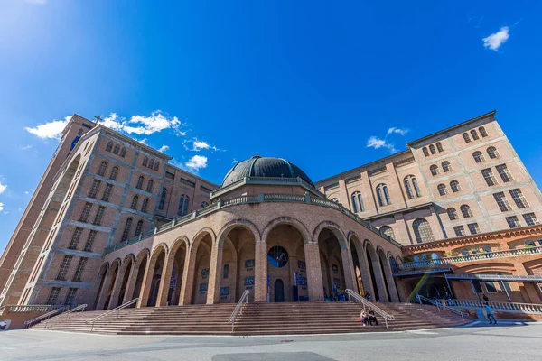 Aparecida Braz içinde bizim hanımı Ulusal tapınak Bazilikası