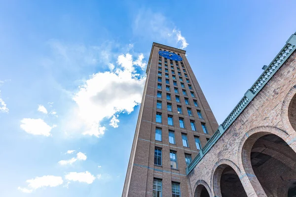 Nationale Basiliek van het nationale heiligdom van onze lieve vrouw van Aparecida in Braz — Stockfoto