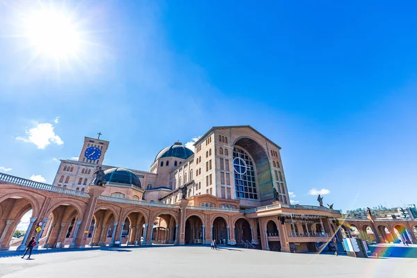 Aparecida Braz içinde bizim hanımı Ulusal tapınak Bazilikası