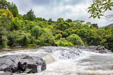 Pocos de Caldas, Minas Gerias/Brazil. Waterfall veil brides