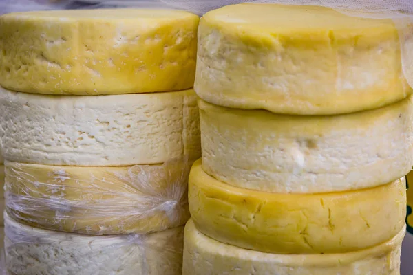 Pocos de Caldas, Minas Gerias/Brazil. Handicraft cheese — Stok fotoğraf