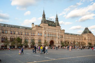 Moskova. Rusya üzerinde 02 Ağustos 2015. Kızıl Meydan sakız binasında.