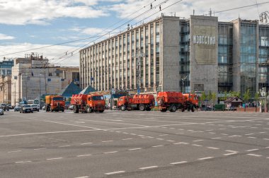 Tverskaya Street. Moskova. Rusya üzerinde 02 Ağustos 2015. Tverskaya Street view metro adlı.