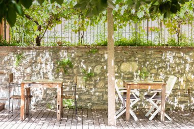Eski stil geleneksel İtalyan restoranı