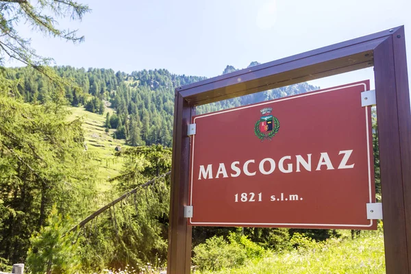 Desa Mascognaz Pegunungan Alpen Italia — Stok Foto