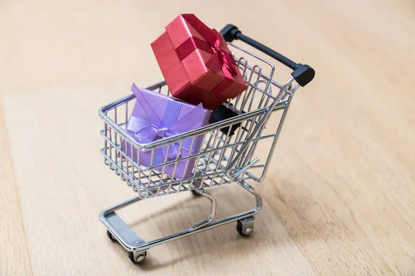 Shopping Trolley Some Gift Boxes Holiday Concepts — Stock Photo, Image