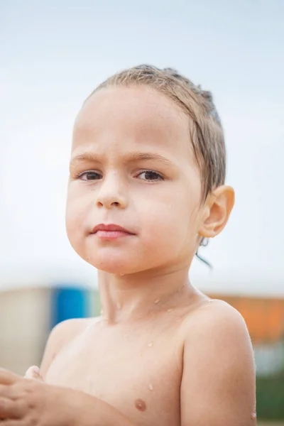 Portret van een mooie jongen — Stockfoto