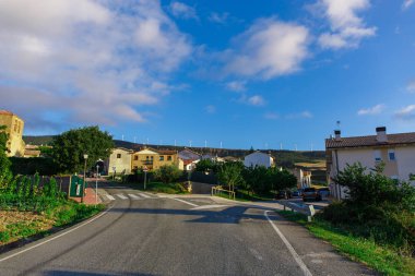 Karayolu üzerinde St. James yolu