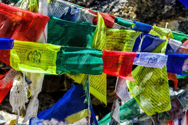 Banderas de nepalí coloridas — Foto de Stock