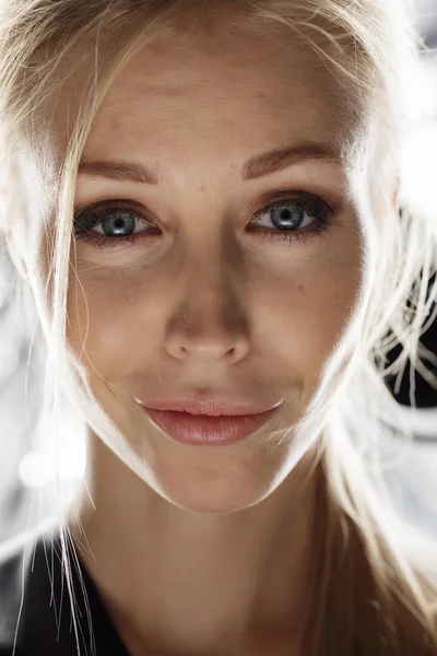 Güzellik modeli yüz