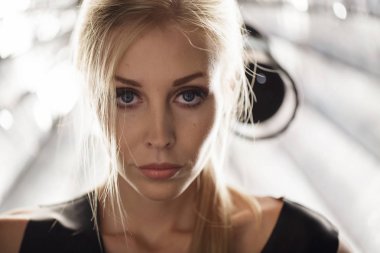 Güzellik modeli yüz