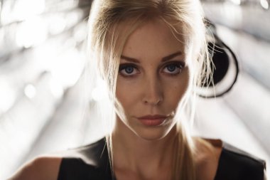 Güzellik modeli yüz