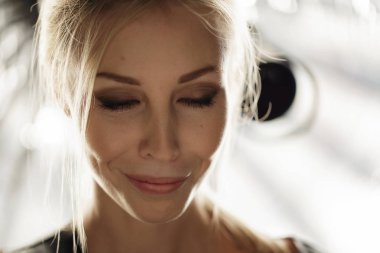 Güzellik modeli yüz