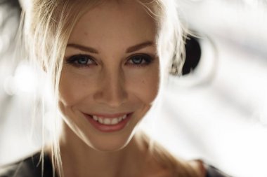 Güzellik modeli yüz