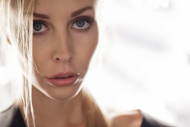 Güzellik modeli yüz