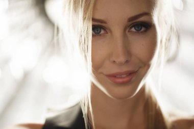 Güzellik modeli yüz