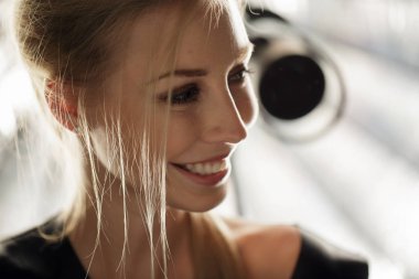 Güzellik modeli yüz