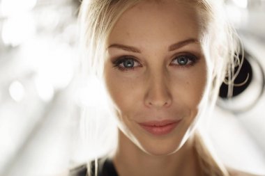 Güzellik modeli yüz