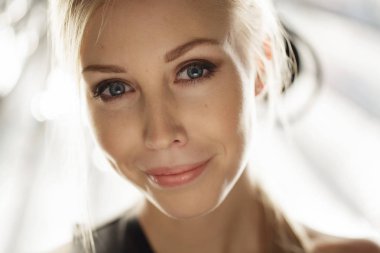 Güzellik modeli yüz