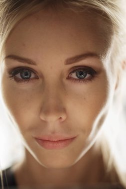 Güzellik modeli yüz