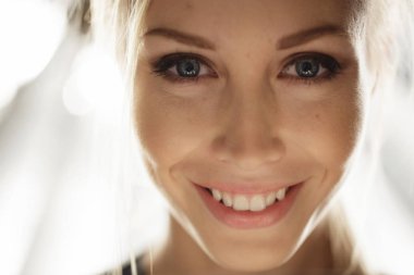 Güzellik modeli yüz