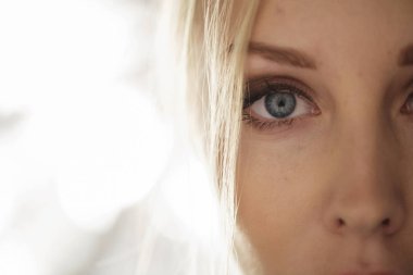 Güzellik modeli yüz